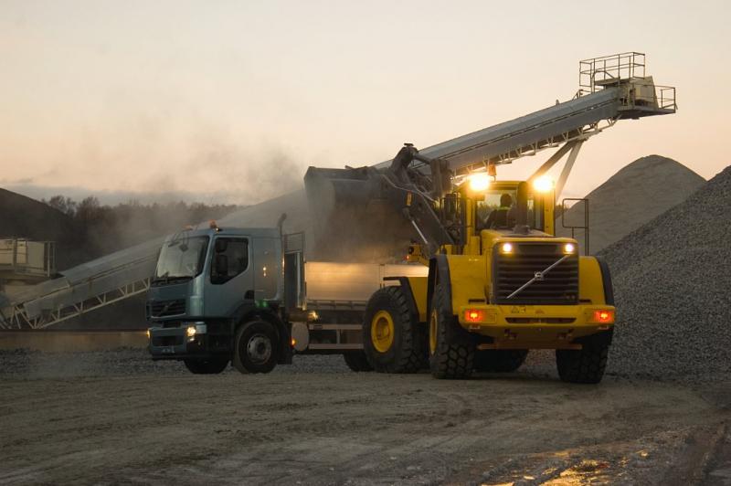 Колесные погрузчики Volvo L220F 36219