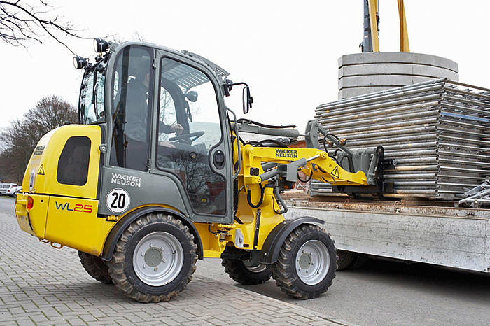 Колесные погрузчики Wacker Neuson WL25 41795
