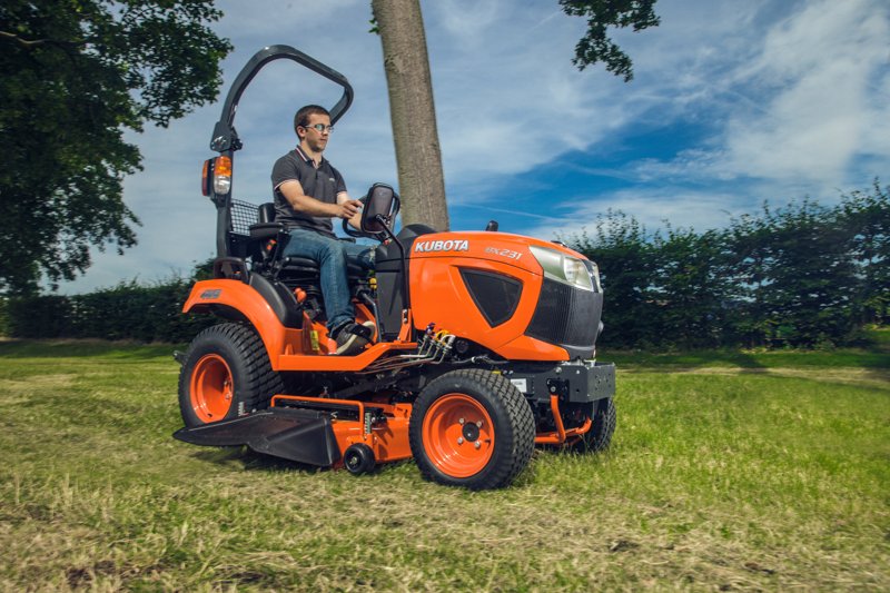 Коммунальный тягач Kubota BX231-C 59187