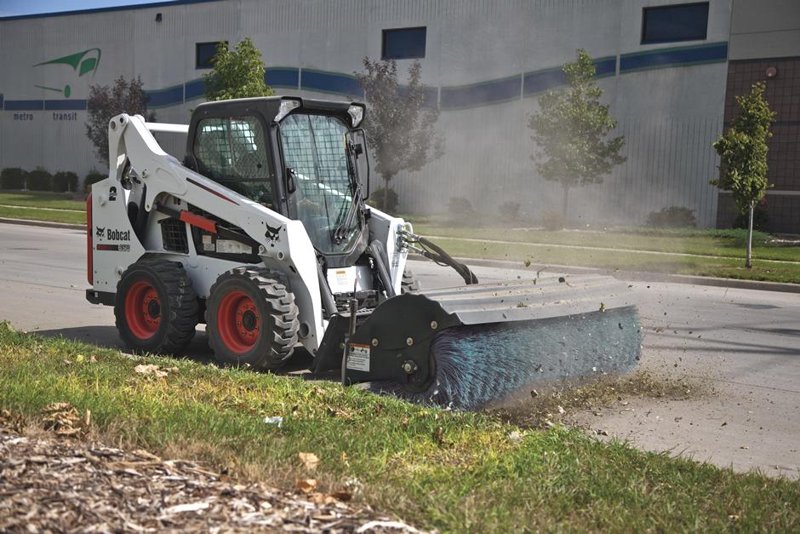 Компактные погрузчики Bobcat S570 798