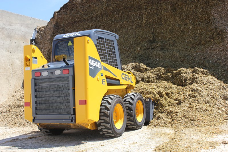Компактные погрузчики Gehl SL 4640 DXT Dual 42490