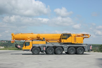 Мобильный кран повышенной проходимости Liebherr LTM 1200-5.1 1755