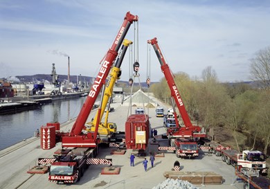 Мобильный кран повышенной проходимости Liebherr LTM 1200-5.1 1756