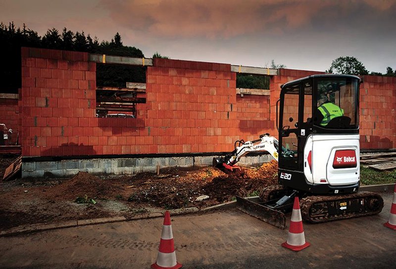 Мини-экскаваторы Bobcat E20Z 40176
