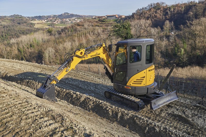 Мини-экскаваторы New Holland E26C 73994