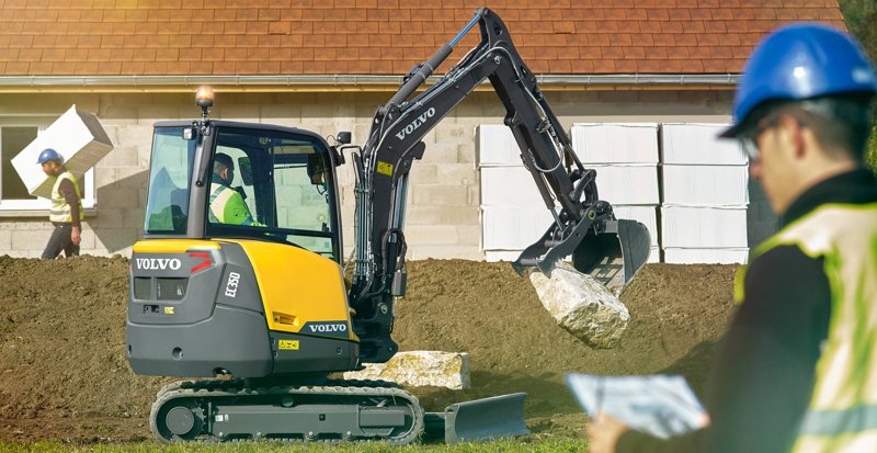 Мини-экскаваторы Volvo EC35D 40379