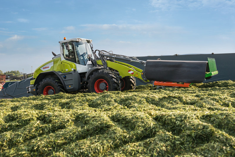 Мини фронтальный погрузчик Claas Torion 639 79864