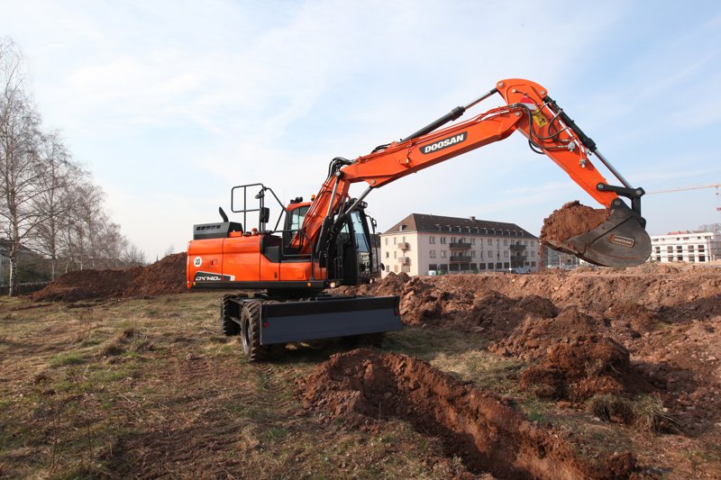 Мобильные экскаваторы Doosan DX 140 W 73121