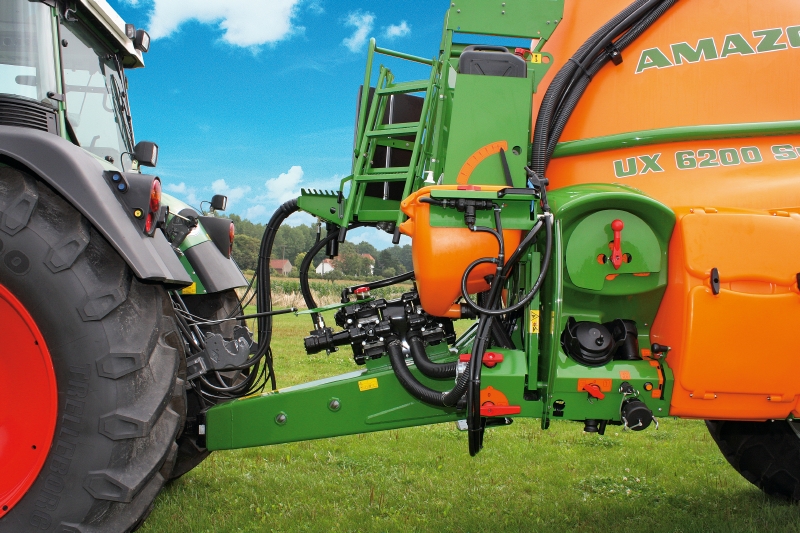 Навесной опрыскиватель Amazone UX 6200 Super (21) 44804