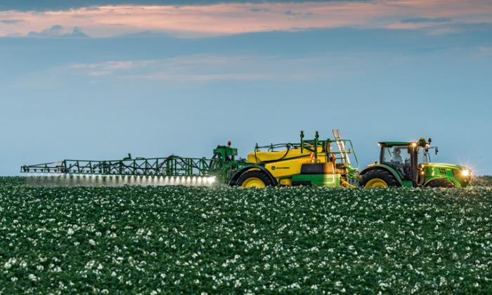 Навесной опрыскиватель John Deere M962 44311