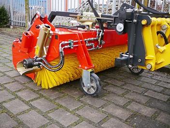 Муниципальная подметальная машина Adler K 600-240 29646