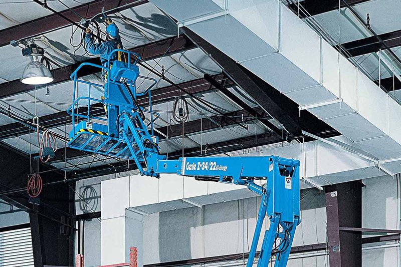 Подъемные платформы-прицепы с шарнирной рукоятью Genie Z34/22 Bi-Energy 32008