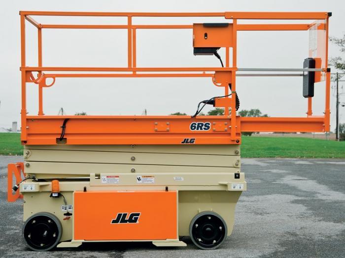 Ножничный подъёмник  Х на колесах JLG 6RS 31517