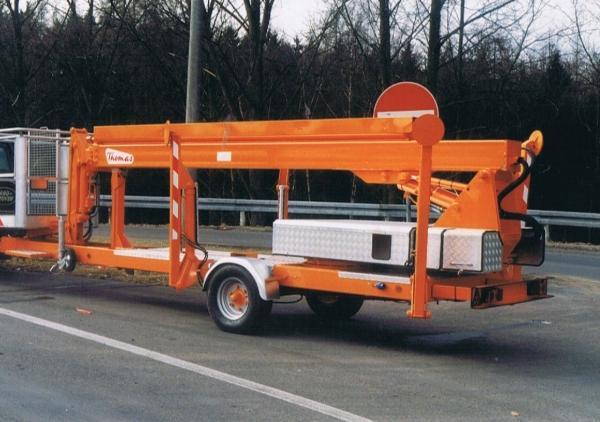 Подъемные платформы-прицепы с телескопической рукоятью Thomas Boom Lifts 180 NWT 31896