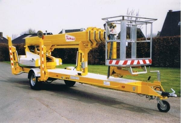 Подъемные платформы-прицепы с телескопической рукоятью Thomas Boom Lifts 250 NWT 62151