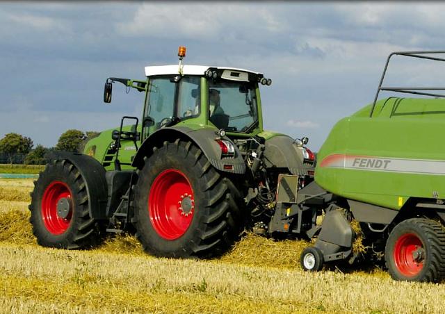 Пресс-подборщик крупногабаритный и пресс высокого давления Fendt 12130 NE 85906