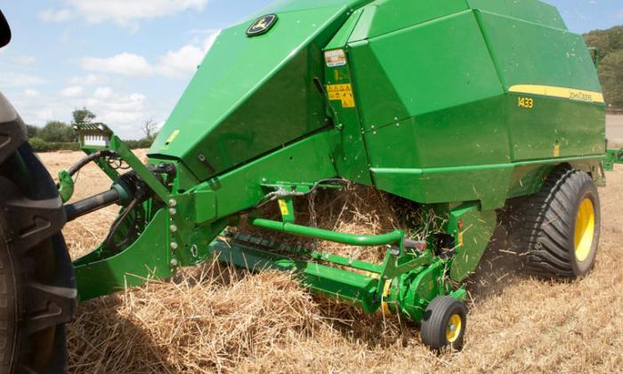 Пресс-подборщик крупногабаритный и пресс высокого давления John Deere 1433 C 82009