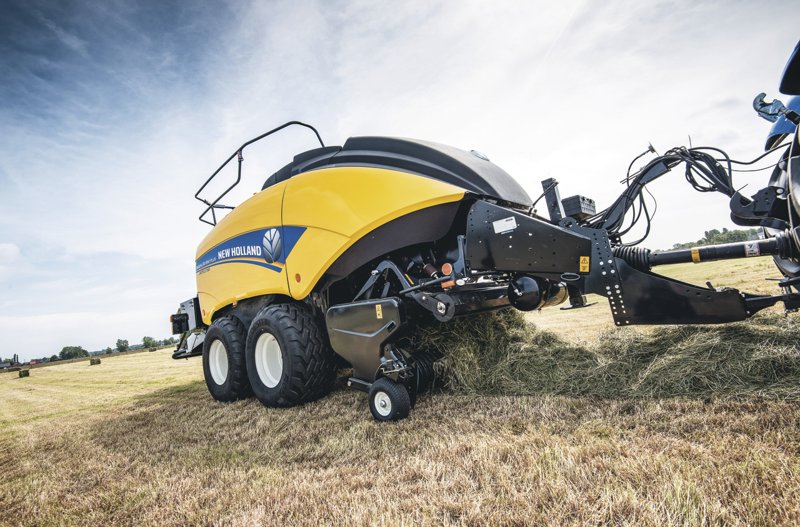 Пресс-подборщик крупногабаритный и пресс высокого давления New Holland BB 890 Plus 81848