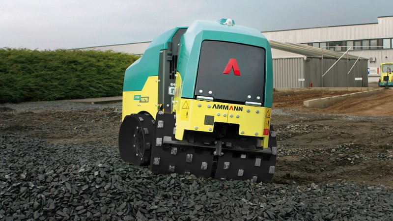 Вибрационный каток для траншей Ammann ARR 1575 T4f 2738