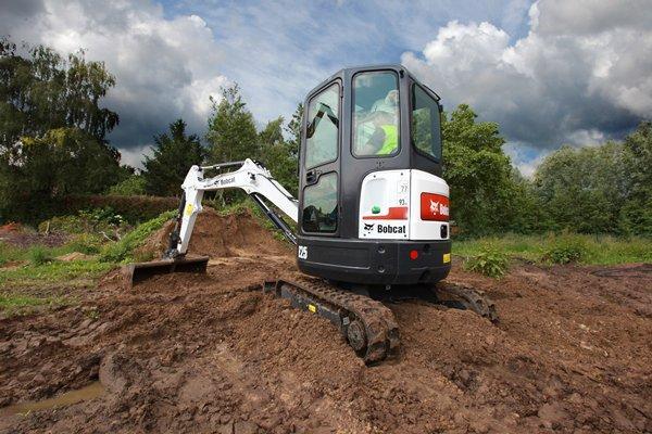 Мини-экскаваторы Bobcat E25 8796