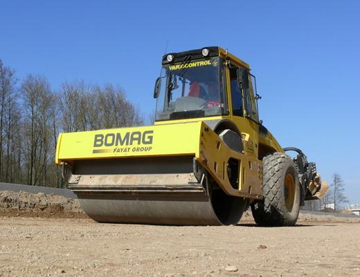 Грунтовые катки Bomag BW 213 DH-4 2442