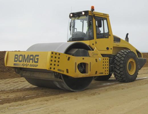 Грунтовые катки Bomag BW 219 D-4 2440