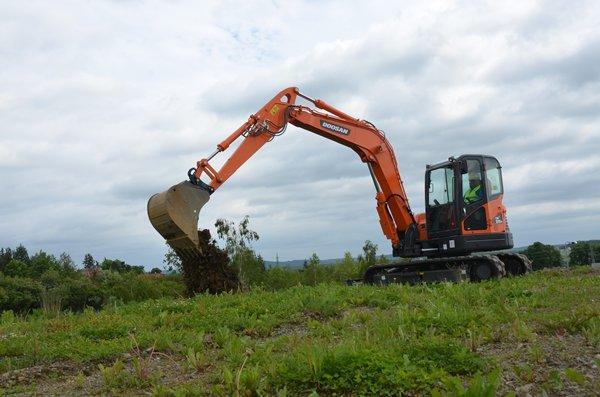 Гусеничные экскаваторы Doosan DX 85 R 3 5220