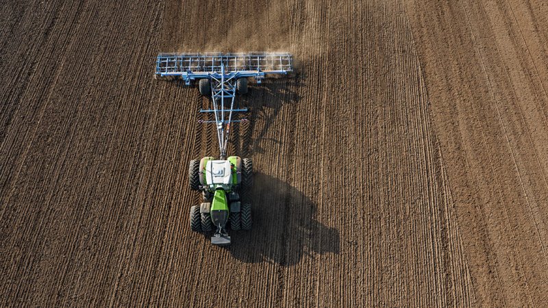 Тракторы с 4-х осевым Fendt 1050 Vario PowerPlus 18715