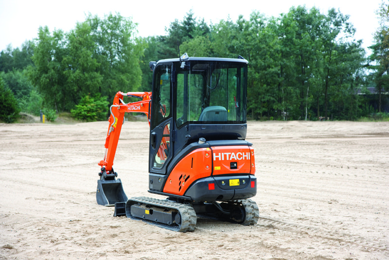 Мини-экскаваторы Hitachi ZX 18-3 8996