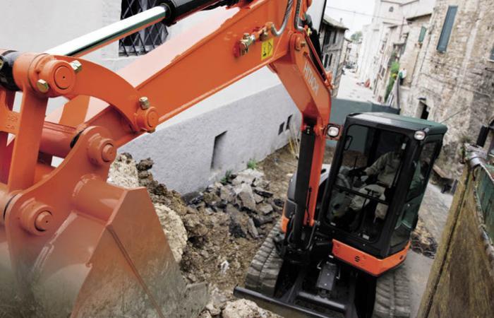 Мини-экскаваторы Hitachi ZX55U-5A 8966