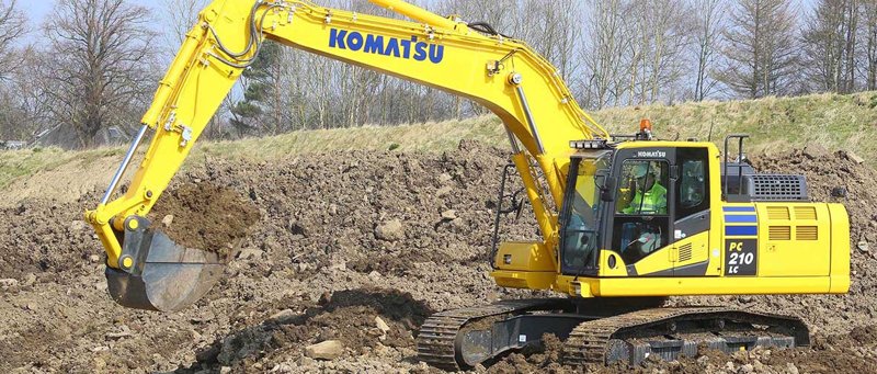 Гусеничные экскаваторы Komatsu PC210-11E0 5309