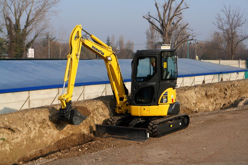Мини-экскаваторы Komatsu PC35MR-3 3913