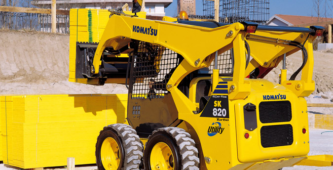 Компактные погрузчики Komatsu SK820-5E0 12200