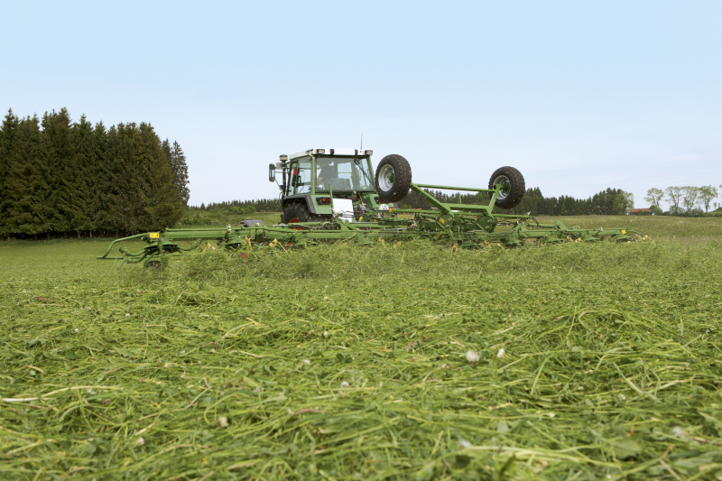 Роторная ворошилка-вспушиватель Krone KWT 7.82/6x7 15406