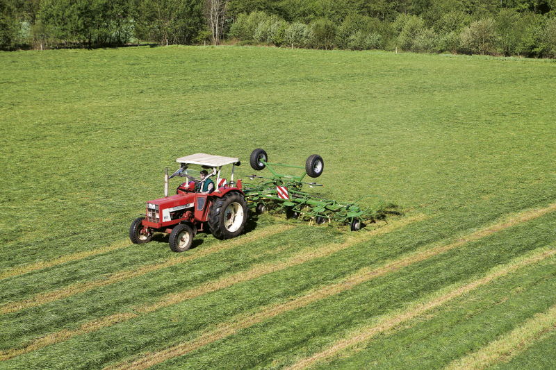 Роторная ворошилка-вспушиватель Krone KWT 7.82/6x7 15407
