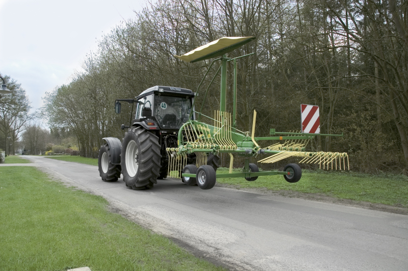 Роторный валкователь Krone Swadro 35 15321
