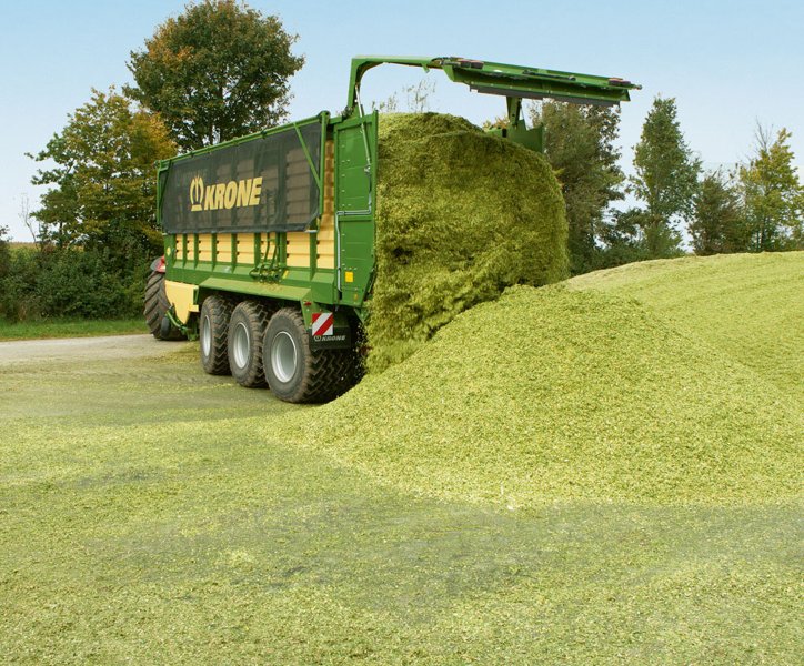 Силосный прицеп и самозагружающийся автофургон Krone ZX 430 GD 15786