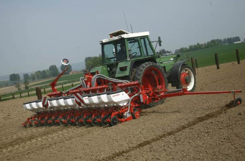 Сеялка Kuhn Planter 3 TS 15831