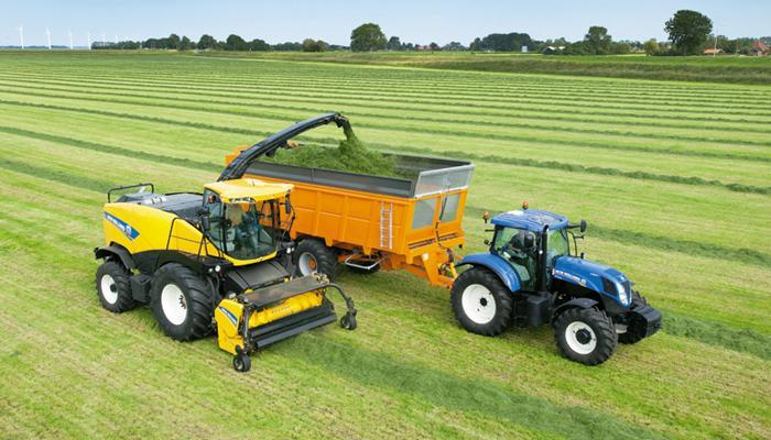 Полевой измельчитель c полным приводом New Holland FR 500 14108