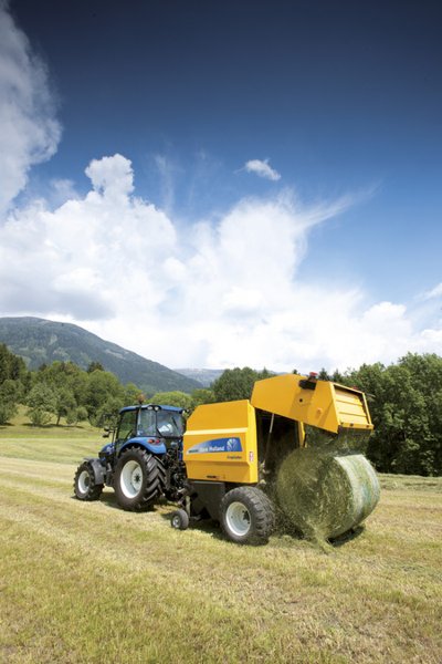 Тракторы с 4-х осевым New Holland T4.75 16633
