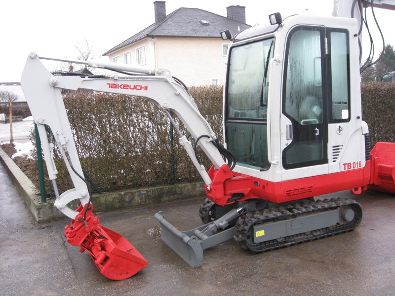 Мини-экскаваторы Takeuchi TB 016 S 8739