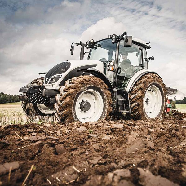 Тракторы с 4-х осевым Valtra A 93 HiTech 19331