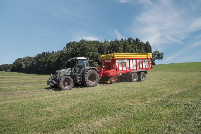 Силосный прицеп и самозагружающийся автофургон Pöttinger Torro 7010 D 96545
