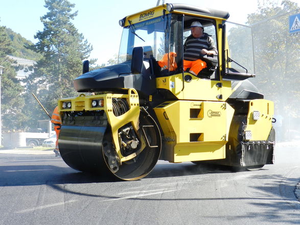 Тандемные  дорожные виброкатки Bomag BW 174 AP 4 AM Hybrid 95446