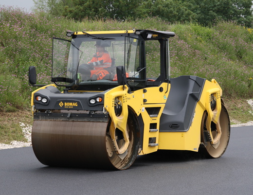 Тандемные  дорожные виброкатки Bomag BW 206 AD-50 95424