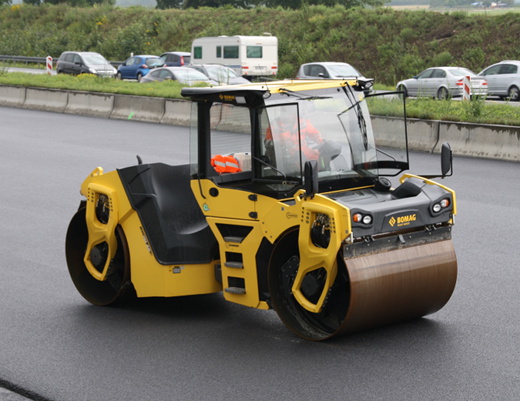 Тандемные  дорожные виброкатки Bomag BW 206 AD-50 95426