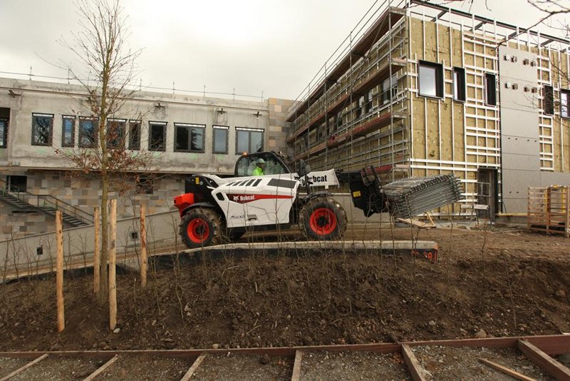 Телескопические погрузчики неподвижные Bobcat T35.105L 100 IV 55220
