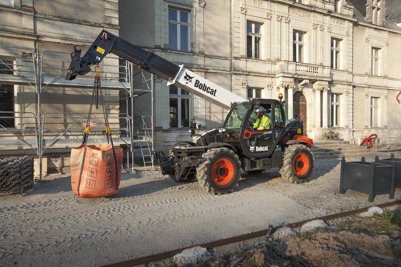 Телескопические погрузчики неподвижные Bobcat T35.130S 75 IV 55205