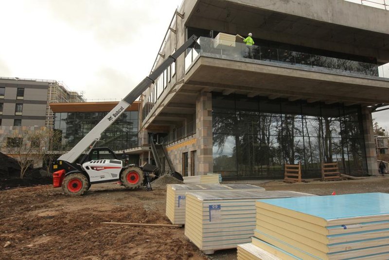 Телескопические погрузчики неподвижные Bobcat T40.180SLP 75 IV 55197