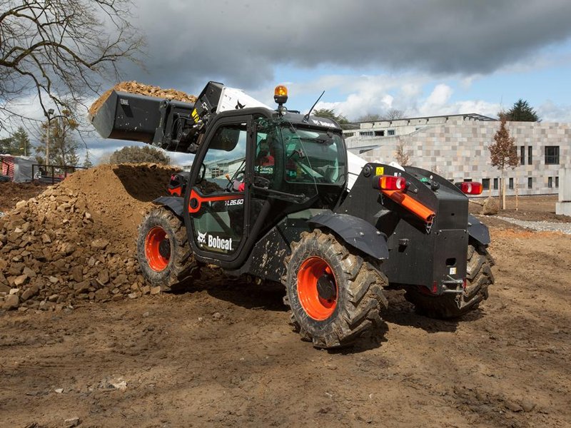 Телескопические погрузчики неподвижные Bobcat TL26.60 Low Cab 100 IV 55222